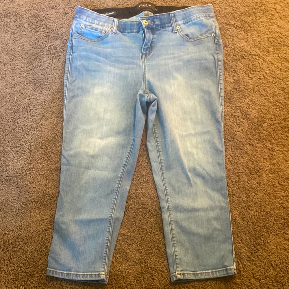 Size 18 torrid Capri Jeans